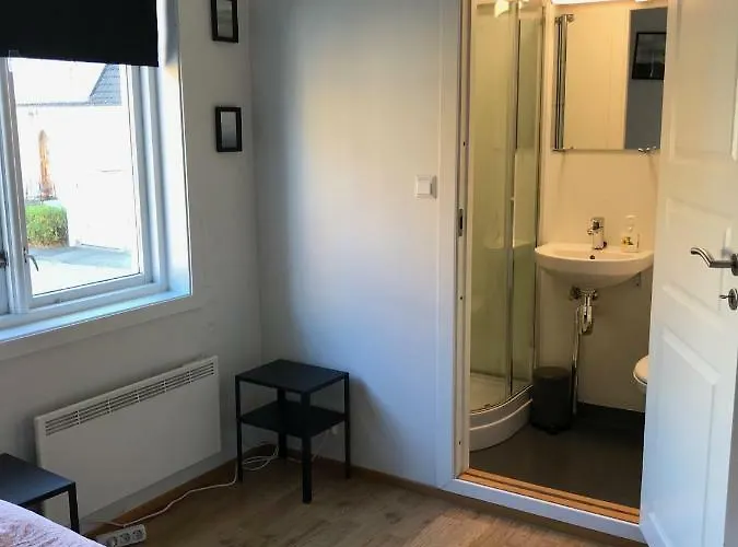 Gasthuis Guesthouse- Mollegata 39 *